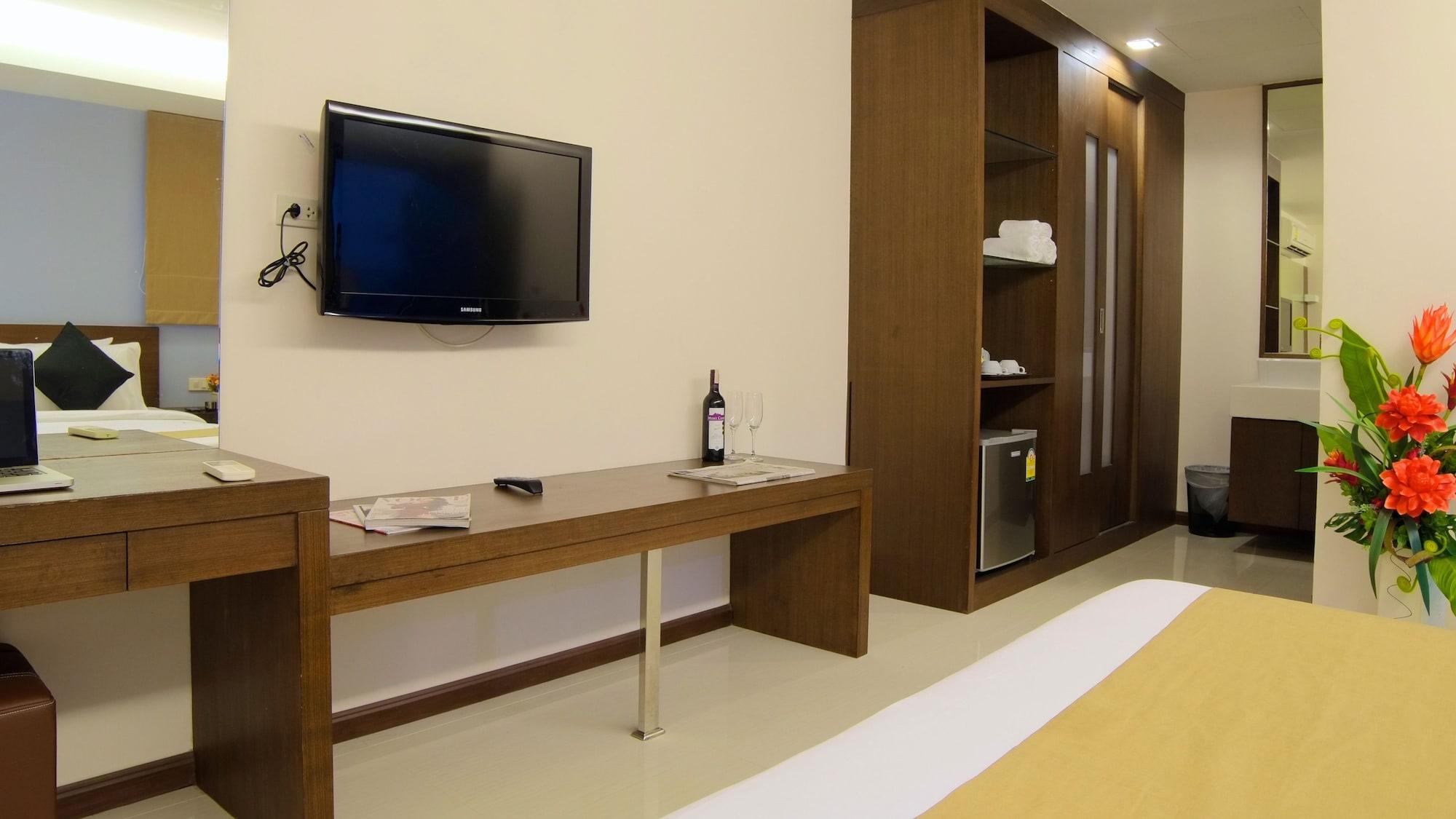 Grand Alpine Hotel Μπανγκόκ Εξωτερικό φωτογραφία