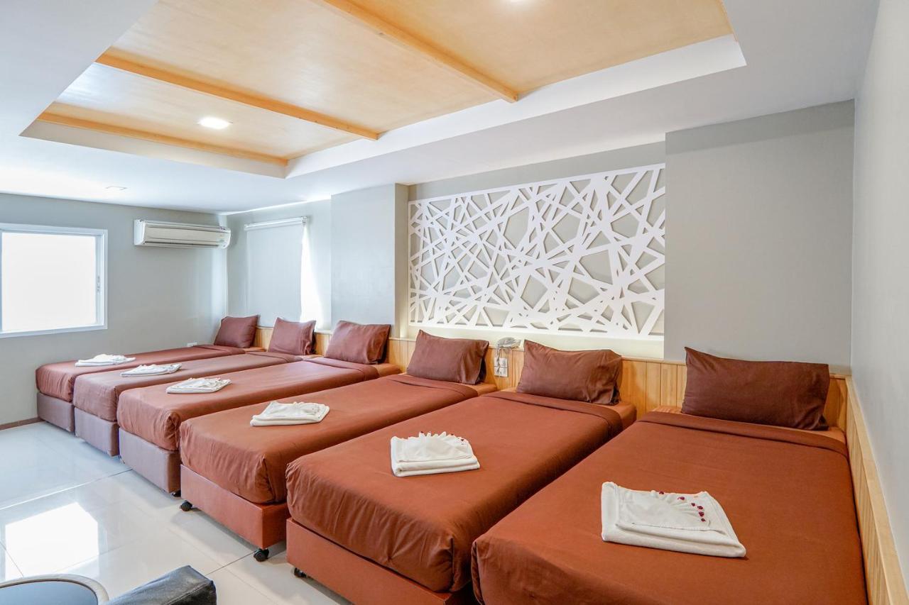 Grand Alpine Hotel Μπανγκόκ Εξωτερικό φωτογραφία