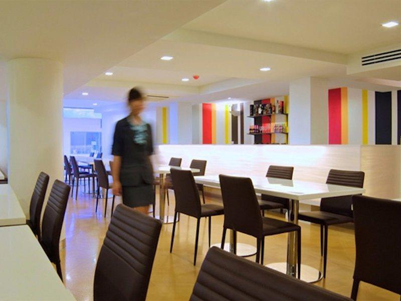 Grand Alpine Hotel Μπανγκόκ Εξωτερικό φωτογραφία