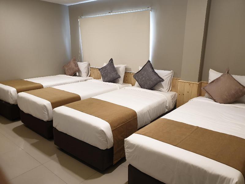 Grand Alpine Hotel Μπανγκόκ Εξωτερικό φωτογραφία